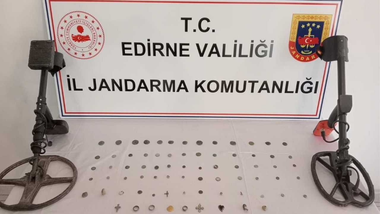 Edirne'de Tarihi Eser Kaçakçılığı! Roma ve Bizans Döneminden 75 Sikke Ele Geçirildi