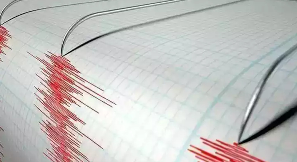 Uykudan Uyandıran Deprem! Sınırda Oldu Türkiye'de Hissedildi