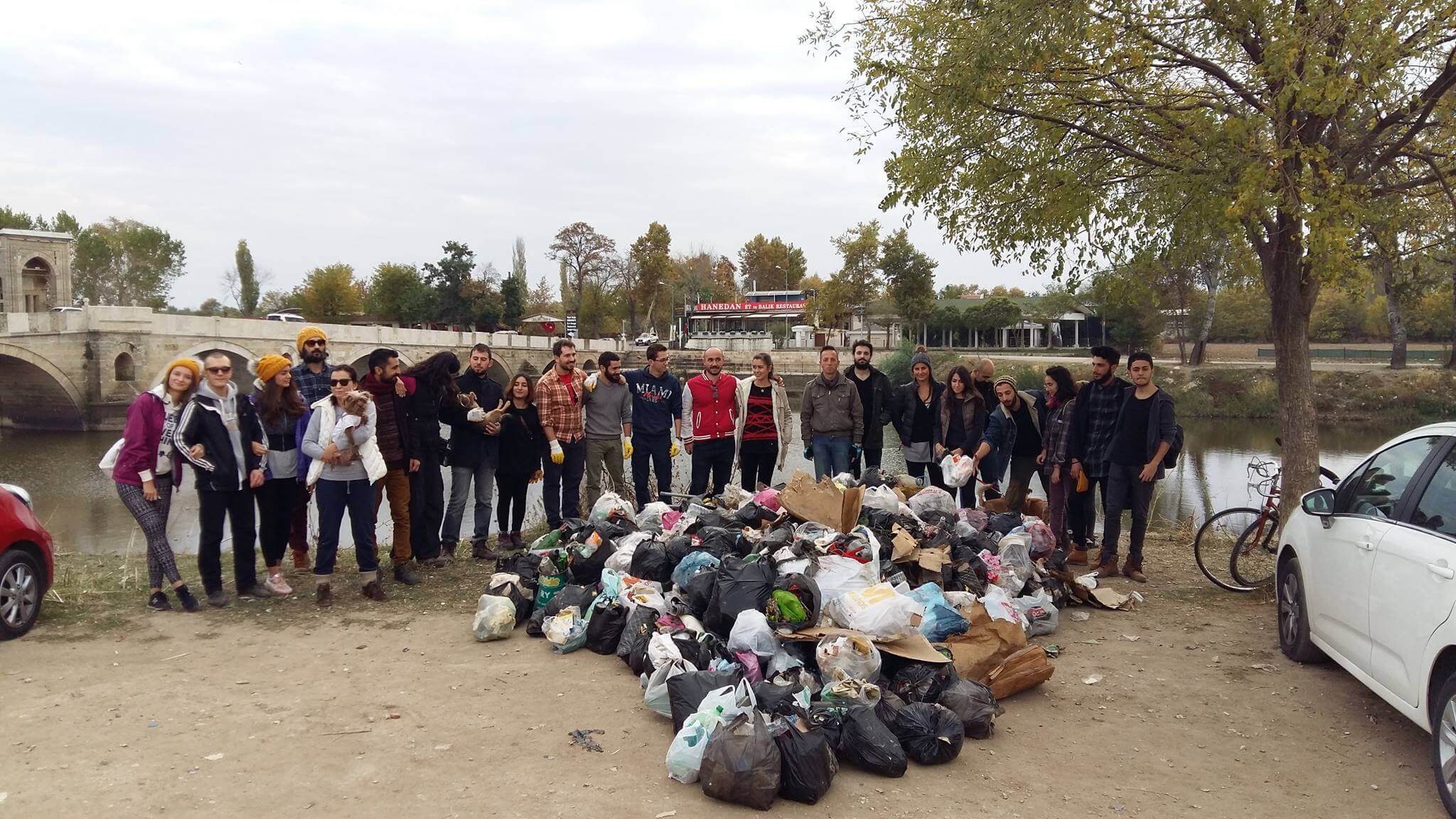 'Plastiğe Hayır' Grubu Fikir Alışverişi İçin Bir Araya Gelecek