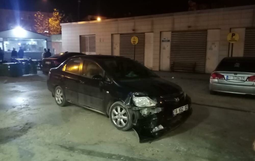 Bursa'da Bir Kişi Trafikte Silahlı Saldırıya Uğradı