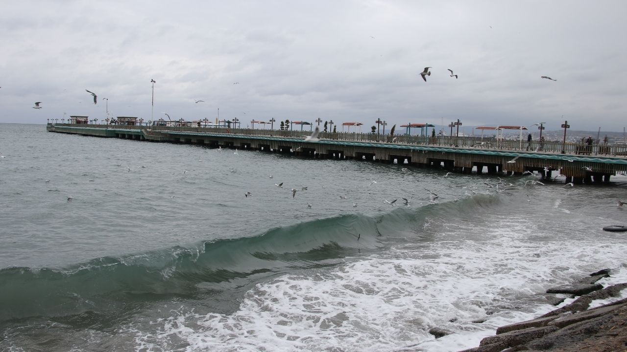 Tekirdağ'daki Güçlü Poyraz Deniz Ulaşımını Felç Etti