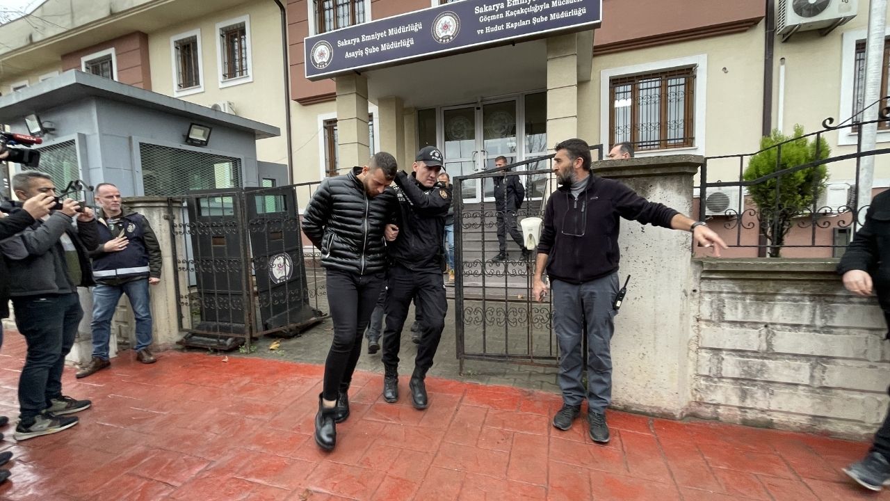 Sakarya'da 1 Gencin Öldüğü 6'sının da Yaralandığı Kavgada Zanlılar Adliyede