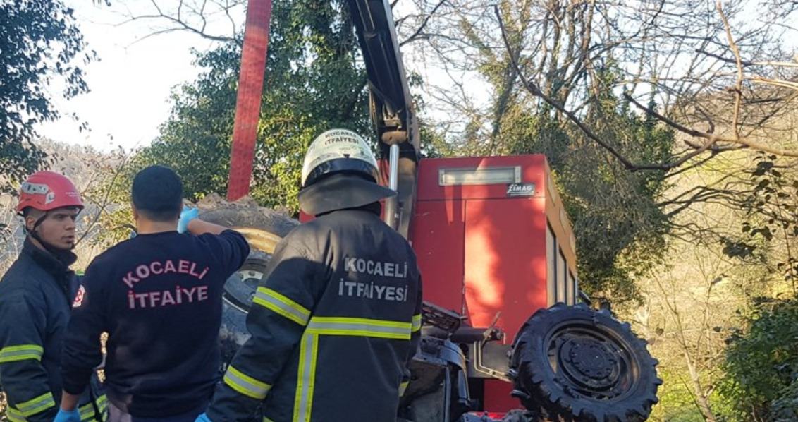 Kocaeli'deki Traktör Sürücü Feci Şekilde Can Verdi